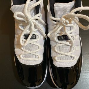 Air Jordan 11 - Concord (2018) Sz. 11